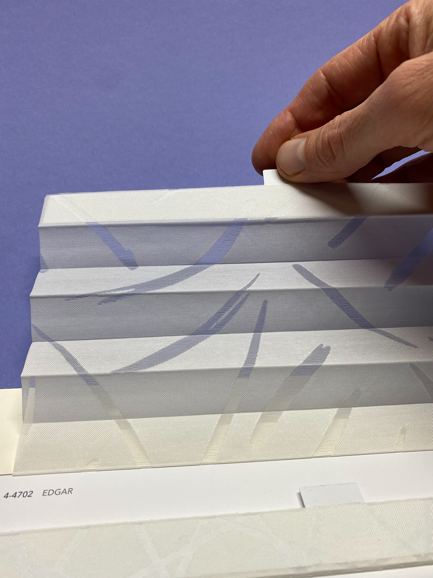 MHZ Plissee Stoff Muster aus der Farbkarte "1 white classics" | Material: 59 % PES / 41 % CV