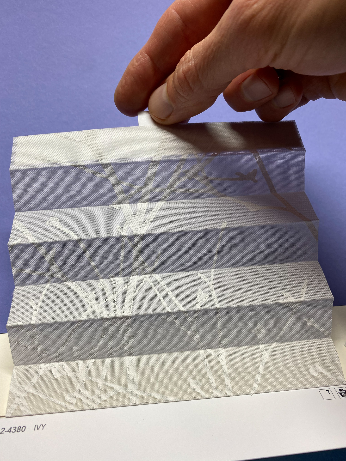 MHZ Plissee Stoff Muster aus der Farbkarte "1 white classics" | Material: 100 % PES