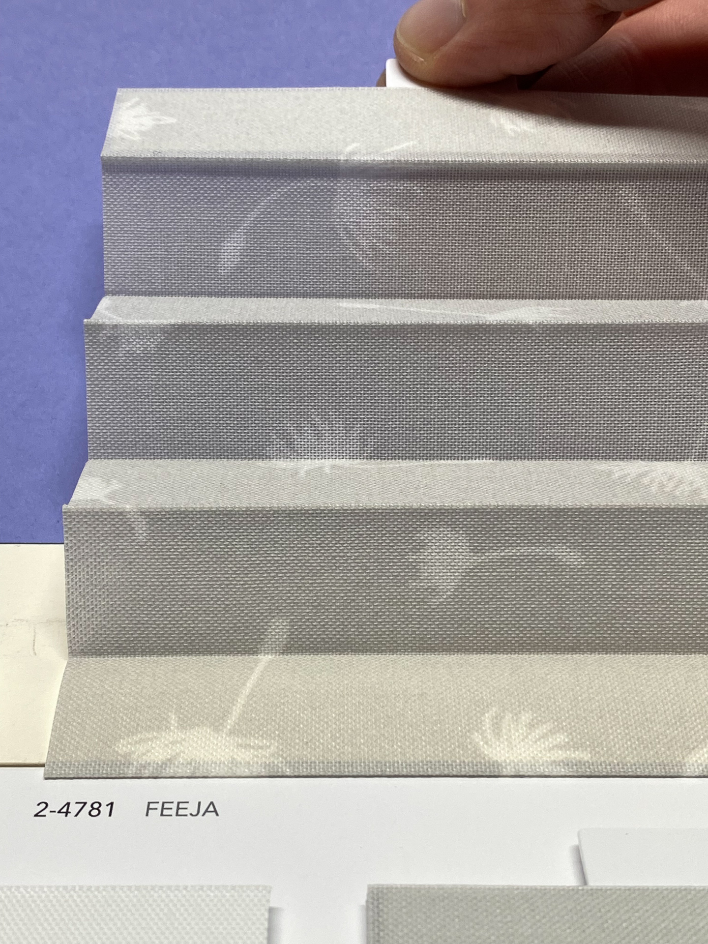 MHZ Plissee Stoff Muster aus der Farbkarte "11 Modern Grey" | Material: 100 % PES