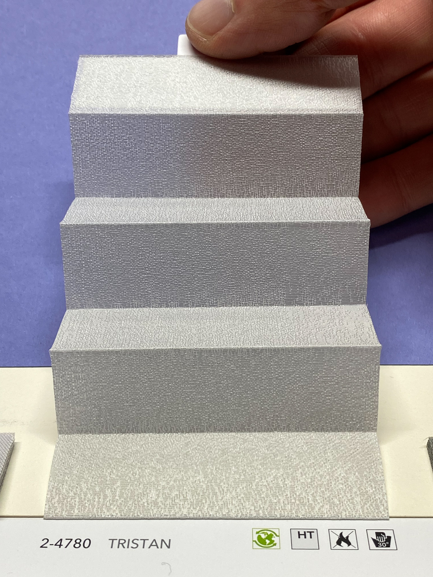 MHZ Plissee Stoff Muster aus der Farbkarte "11 Modern Grey" | Material: 100 % RPES