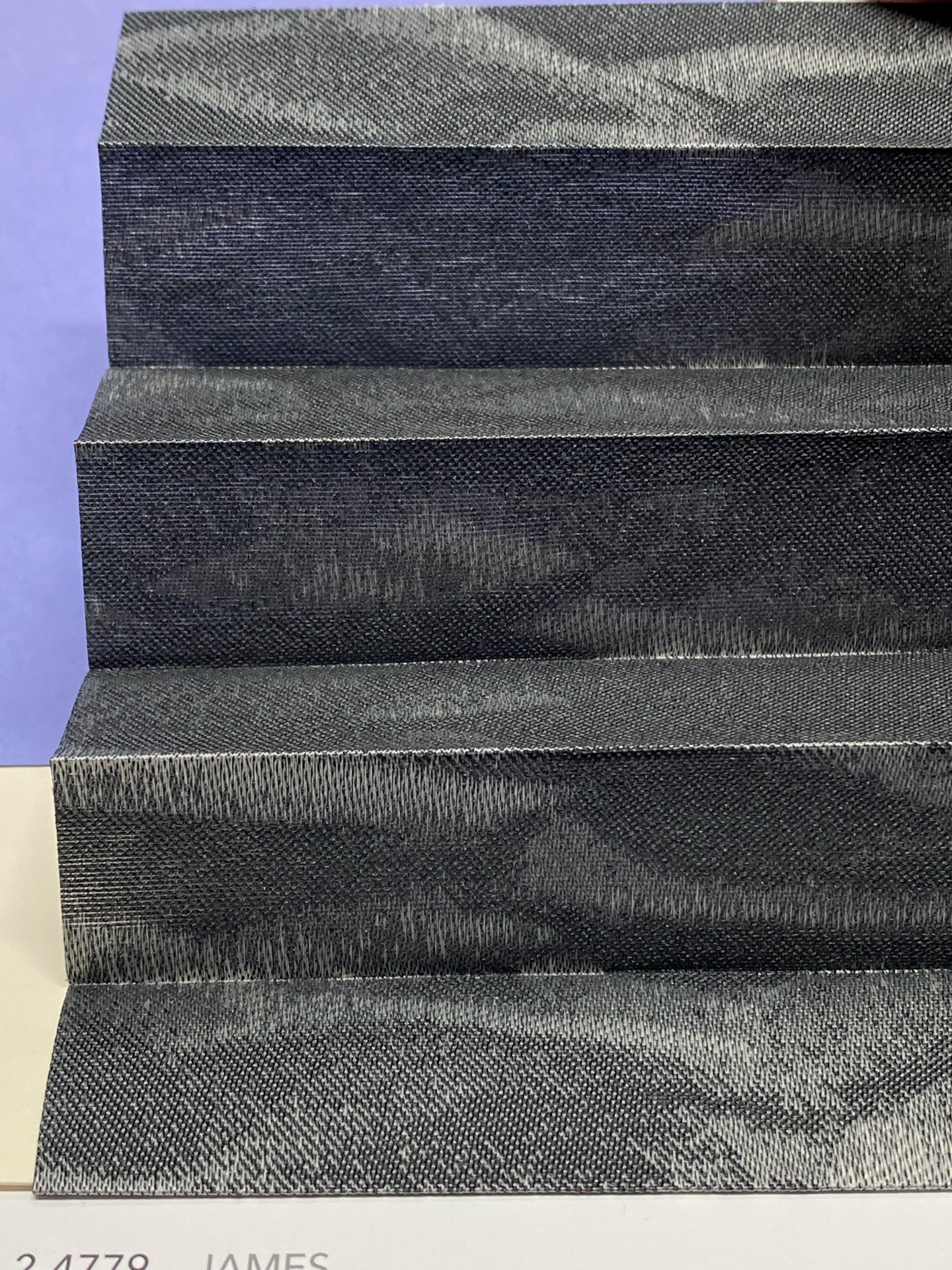 MHZ Plissee Stoff Muster aus der Farbkarte "11 Modern Grey" | Material: 100 % RPES