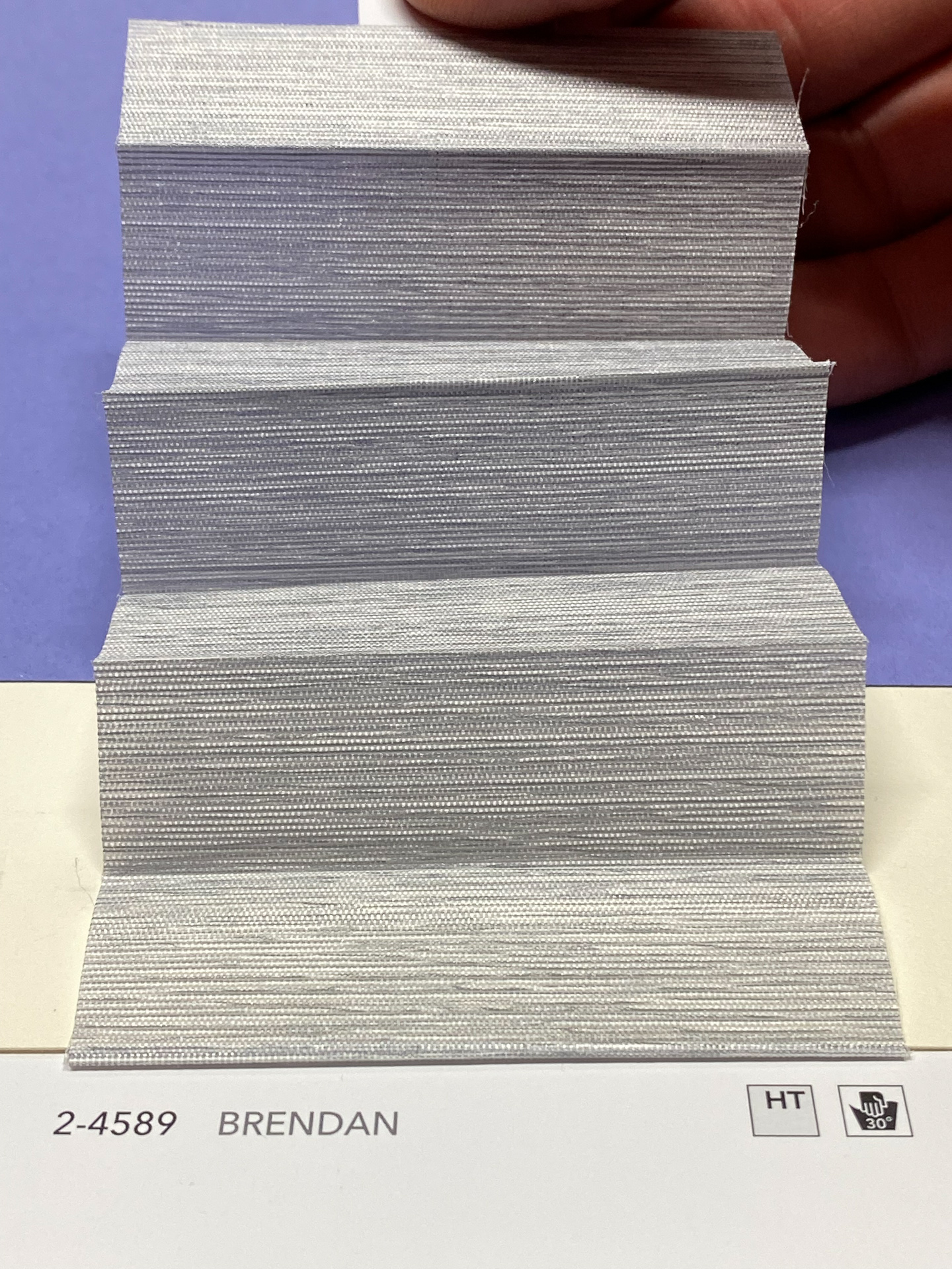 MHZ Plissee Stoff Muster aus der Farbkarte "12 Modern Grey" | Material: 100 % PES