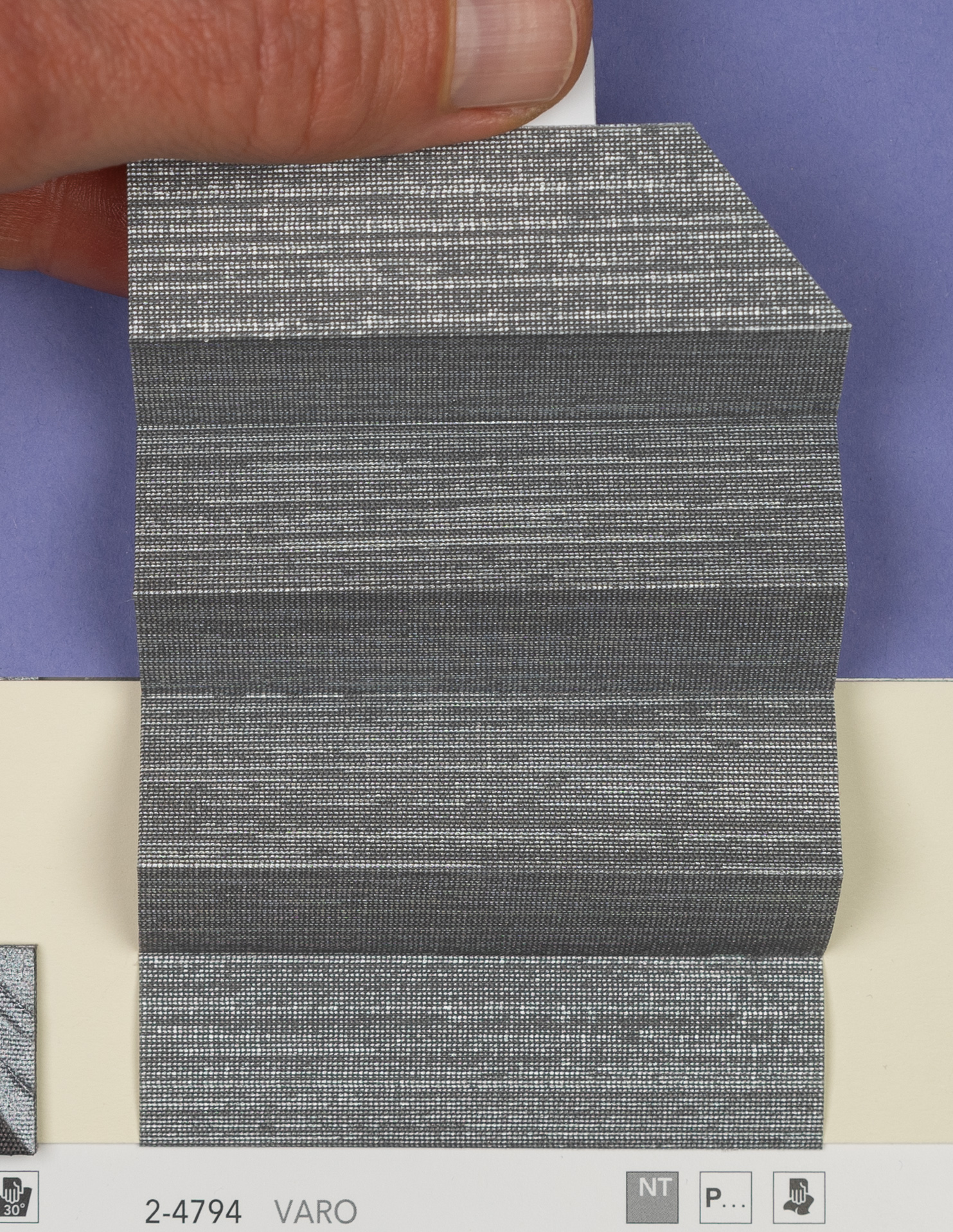 MHZ Plissee Stoff Muster aus der Farbkarte "13 Modern Grey" | Material: 100 % PES