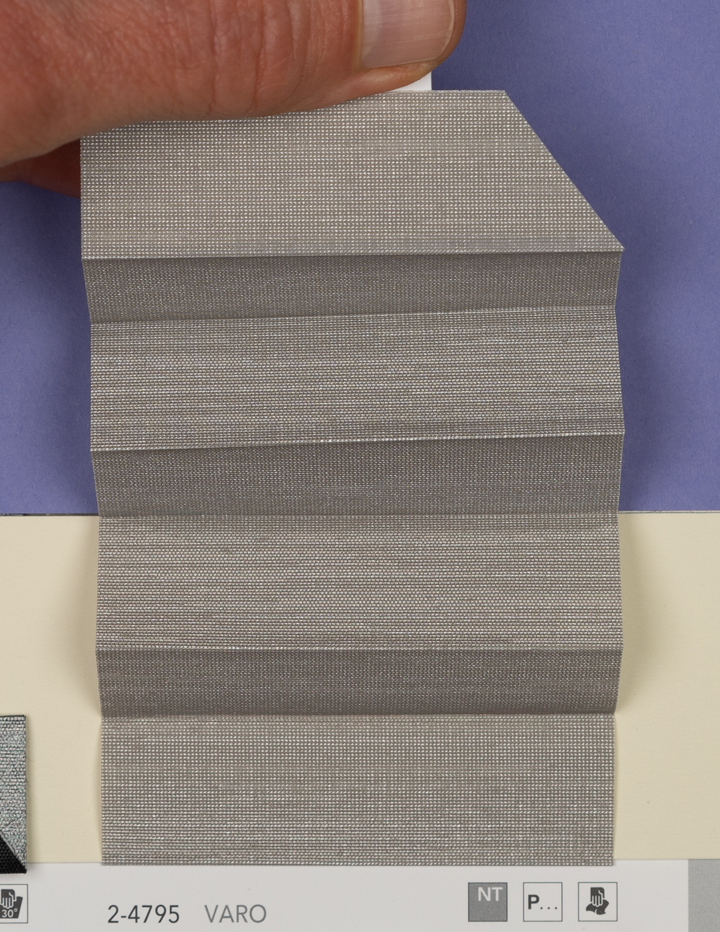 MHZ Plissee Stoff Muster aus der Farbkarte "13 Modern Grey" | Material: 100 % PES