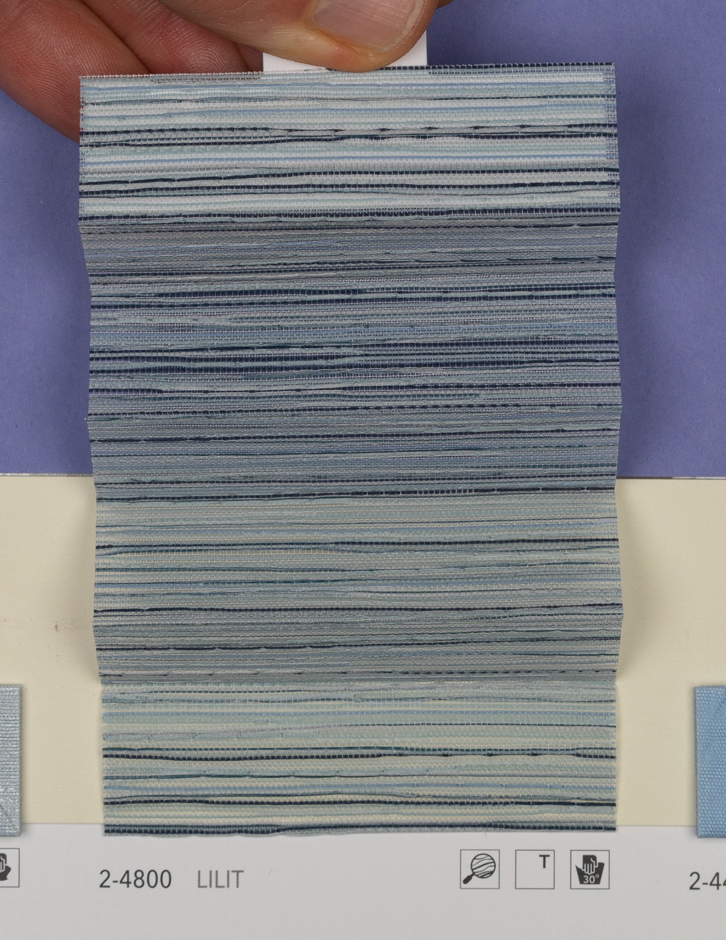 MHZ Plissee Stoff Muster aus der Farbkarte "14 Cool and Fresh" | Material: 100 % PES