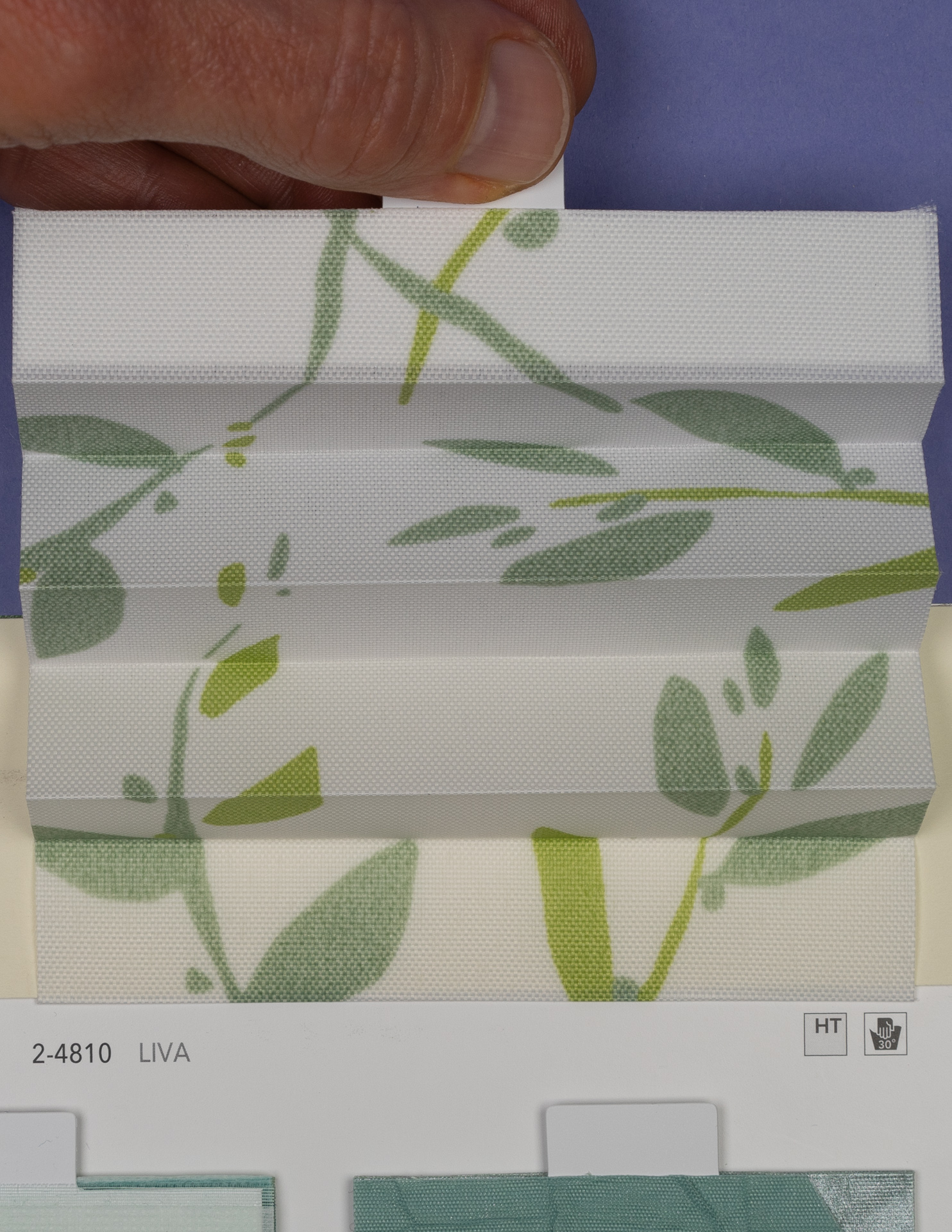 MHZ Plissee Stoff Muster aus der Farbkarte "15 Cool and Fresh" | Material: 100 % PES