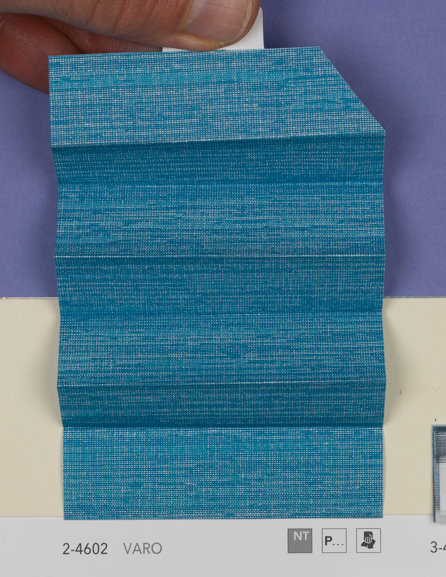 MHZ Plissee Stoff Muster aus der Farbkarte "15 Cool and Fresh" | Material: 100 % PES