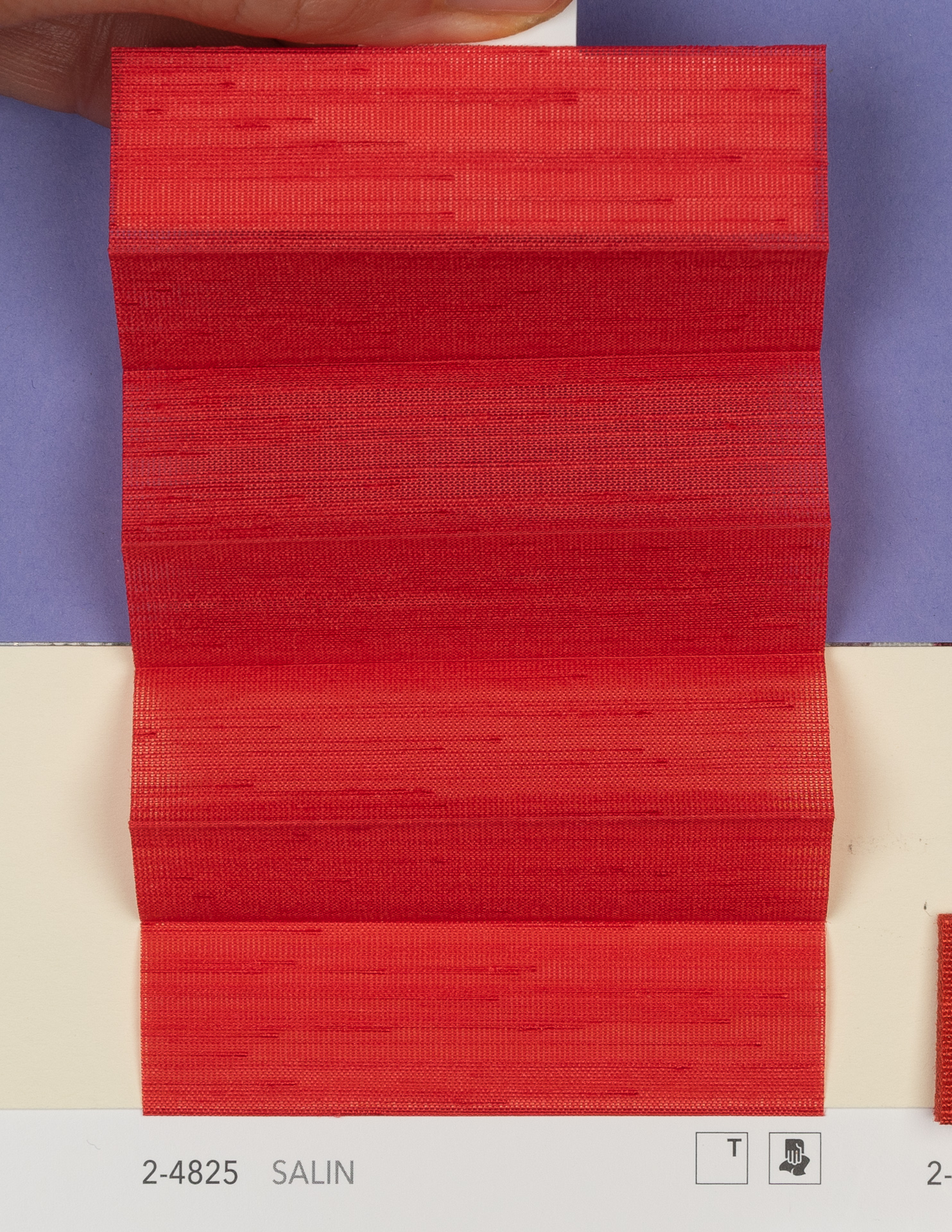 MHZ Plissee Stoff Muster aus der Farbkarte "17 Shiny and Bright" | Material: 100 % PES