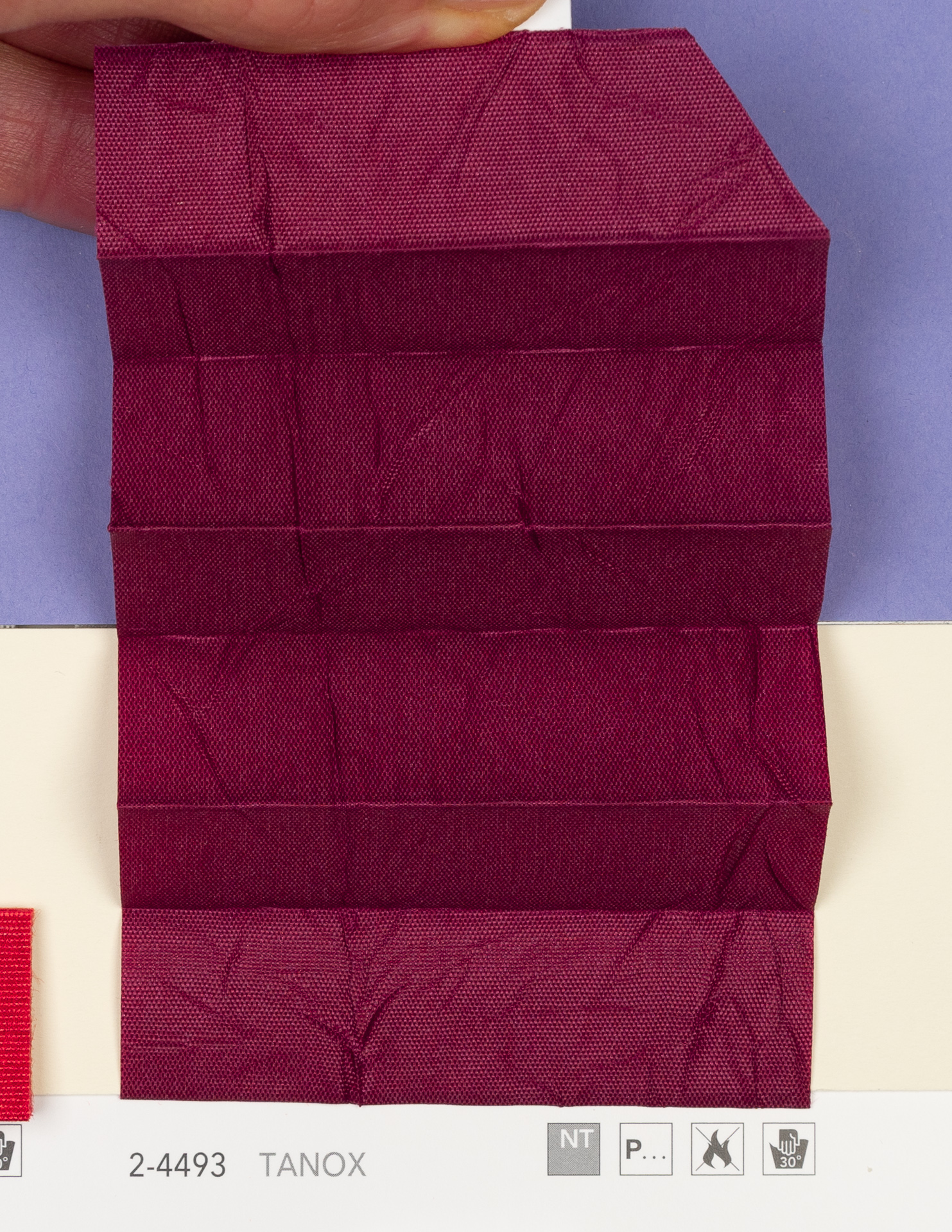 MHZ Plissee Stoff Muster aus der Farbkarte "17 Shiny and Bright" | Material: 100 % PES