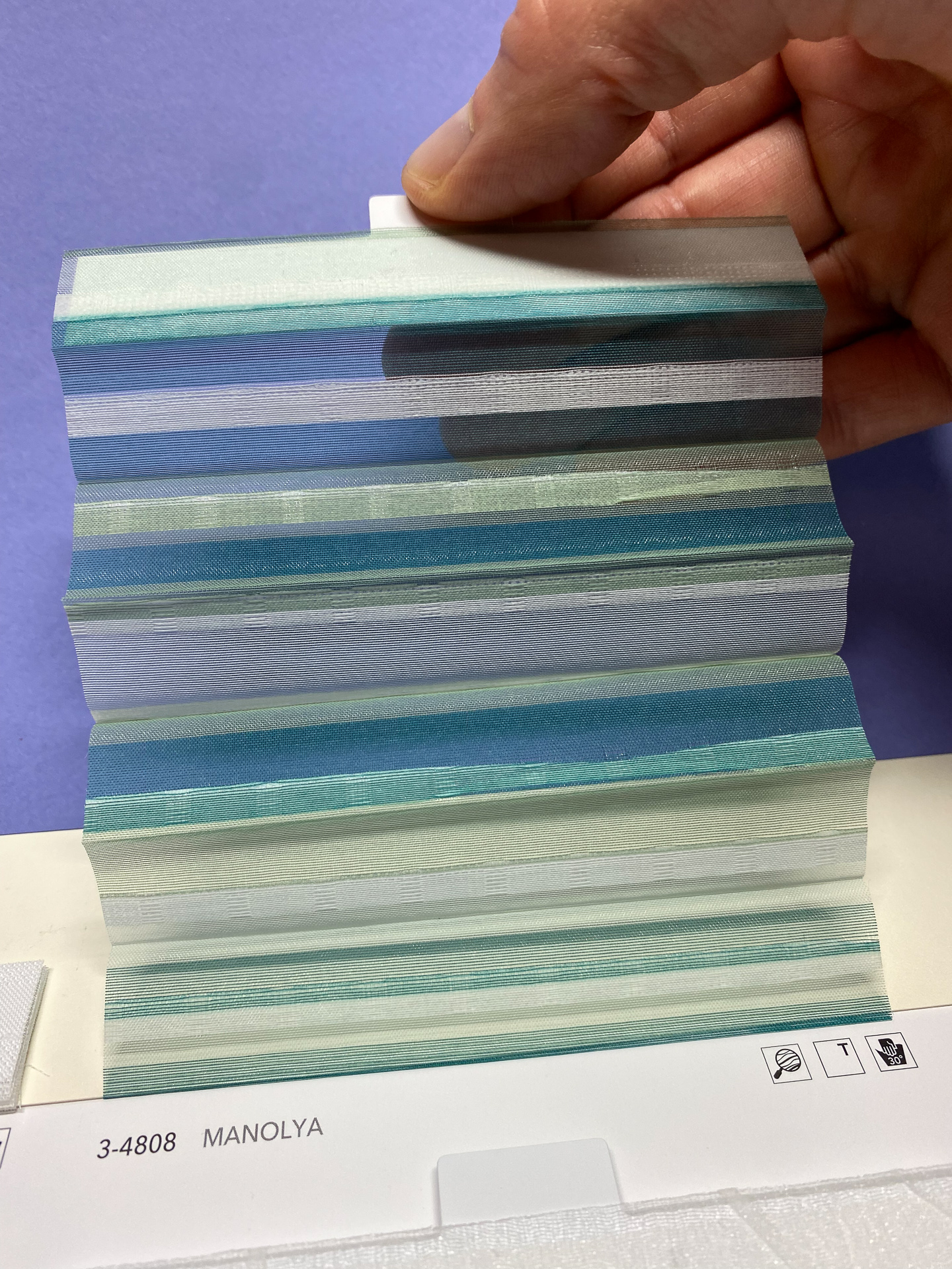 MHZ Plissee Stoff Muster aus der Farbkarte "2 white classics" | Material: 100 % PES