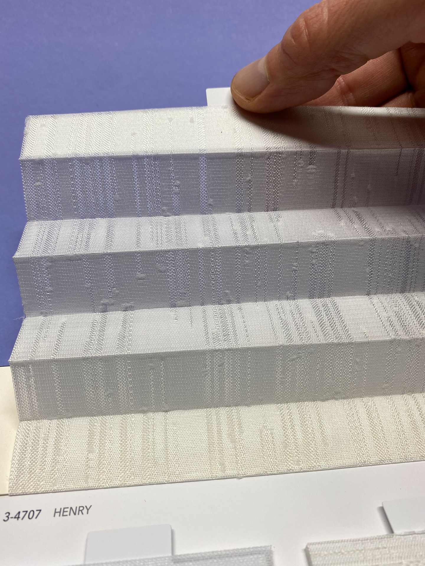 MHZ Plissee Stoff Muster aus der Farbkarte "2 white classics" | Material: 100 % PES