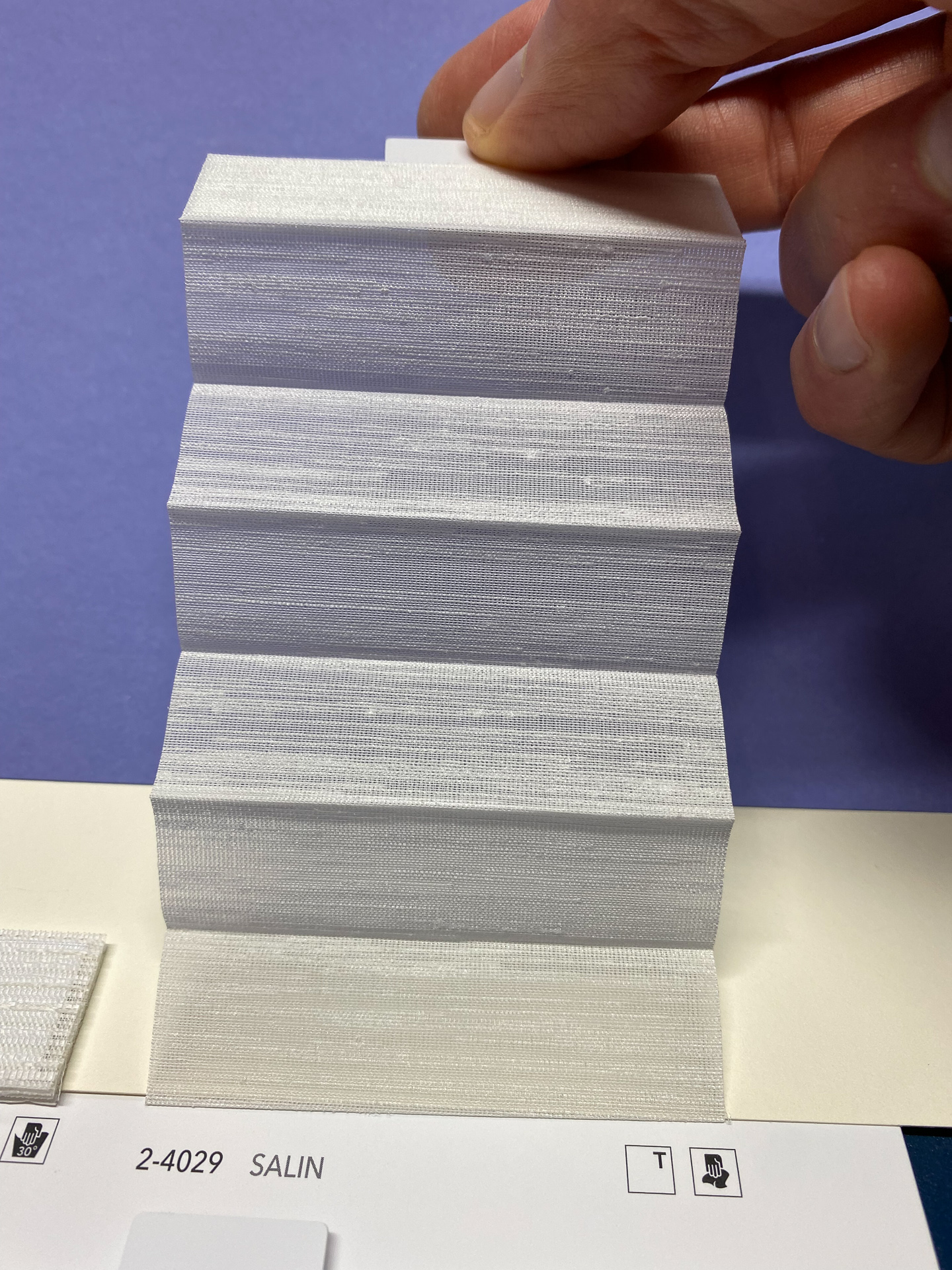 MHZ Plissee Stoff Muster aus der Farbkarte "2 white classics" | Material: 100 % PES