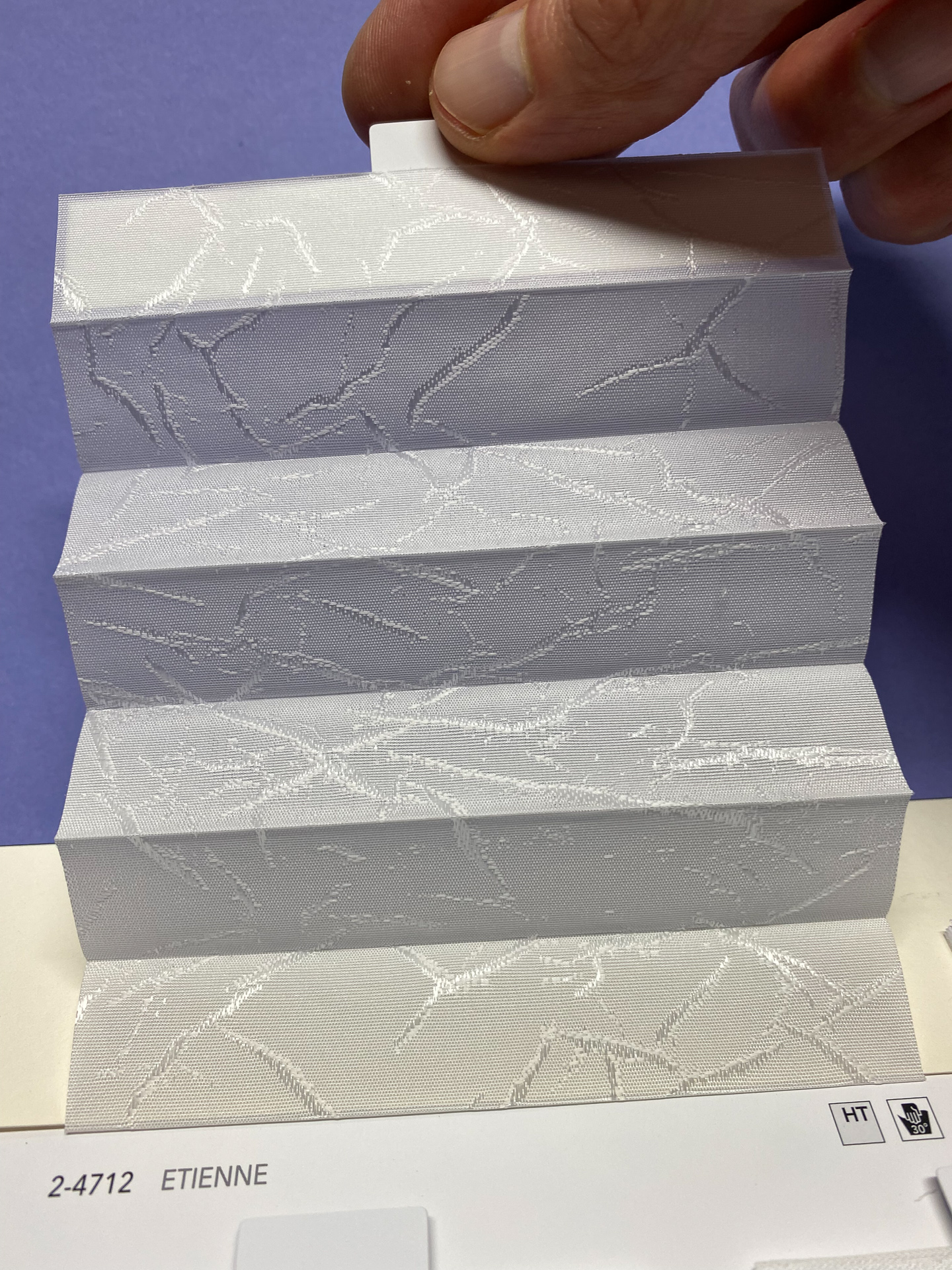 MHZ Plissee Stoff Muster aus der Farbkarte "3 white classics" | Material: 100 % PES