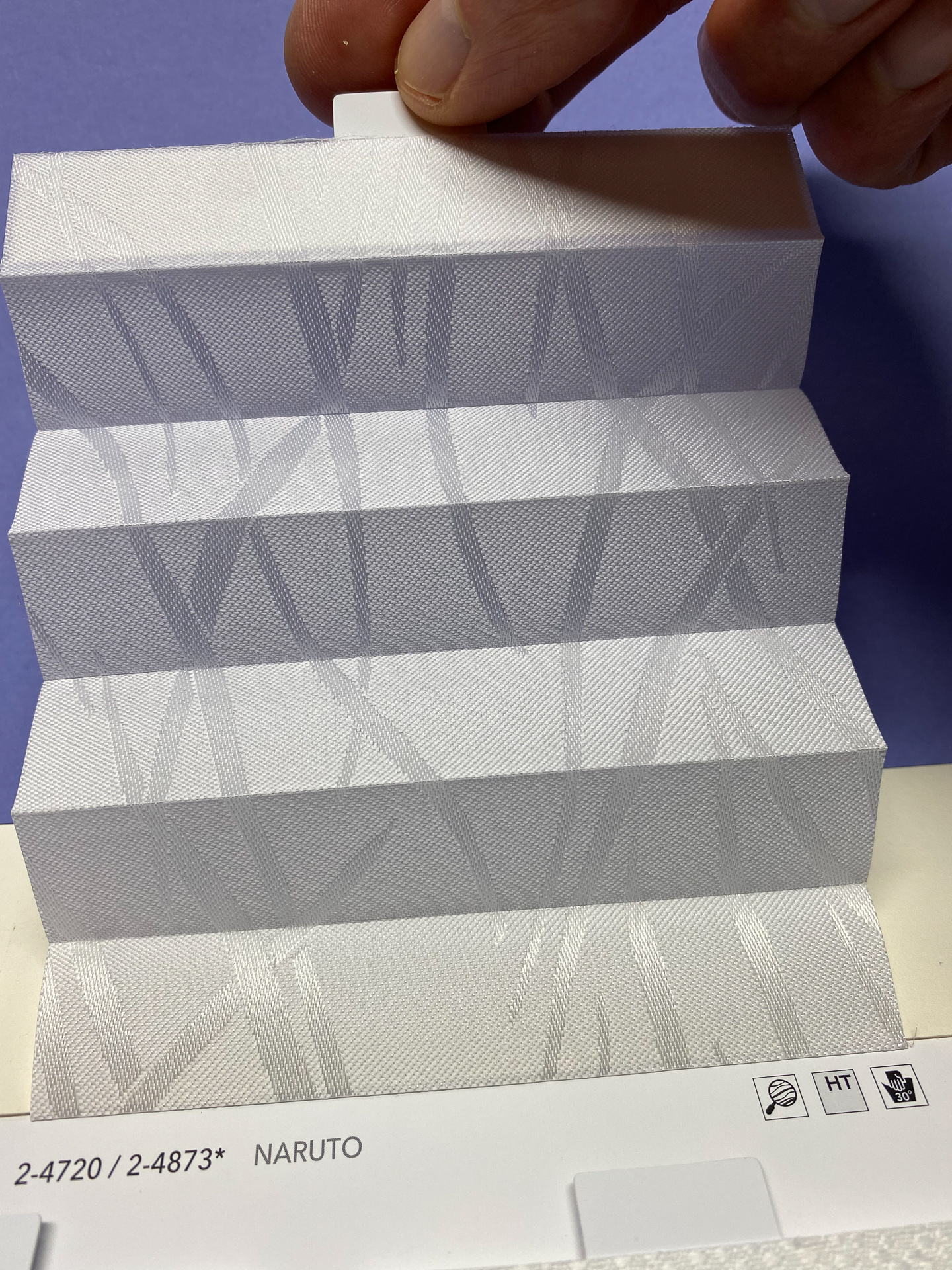 MHZ Plissee Stoff Muster aus der Farbkarte "3 white classics" | Material: 100 % PES