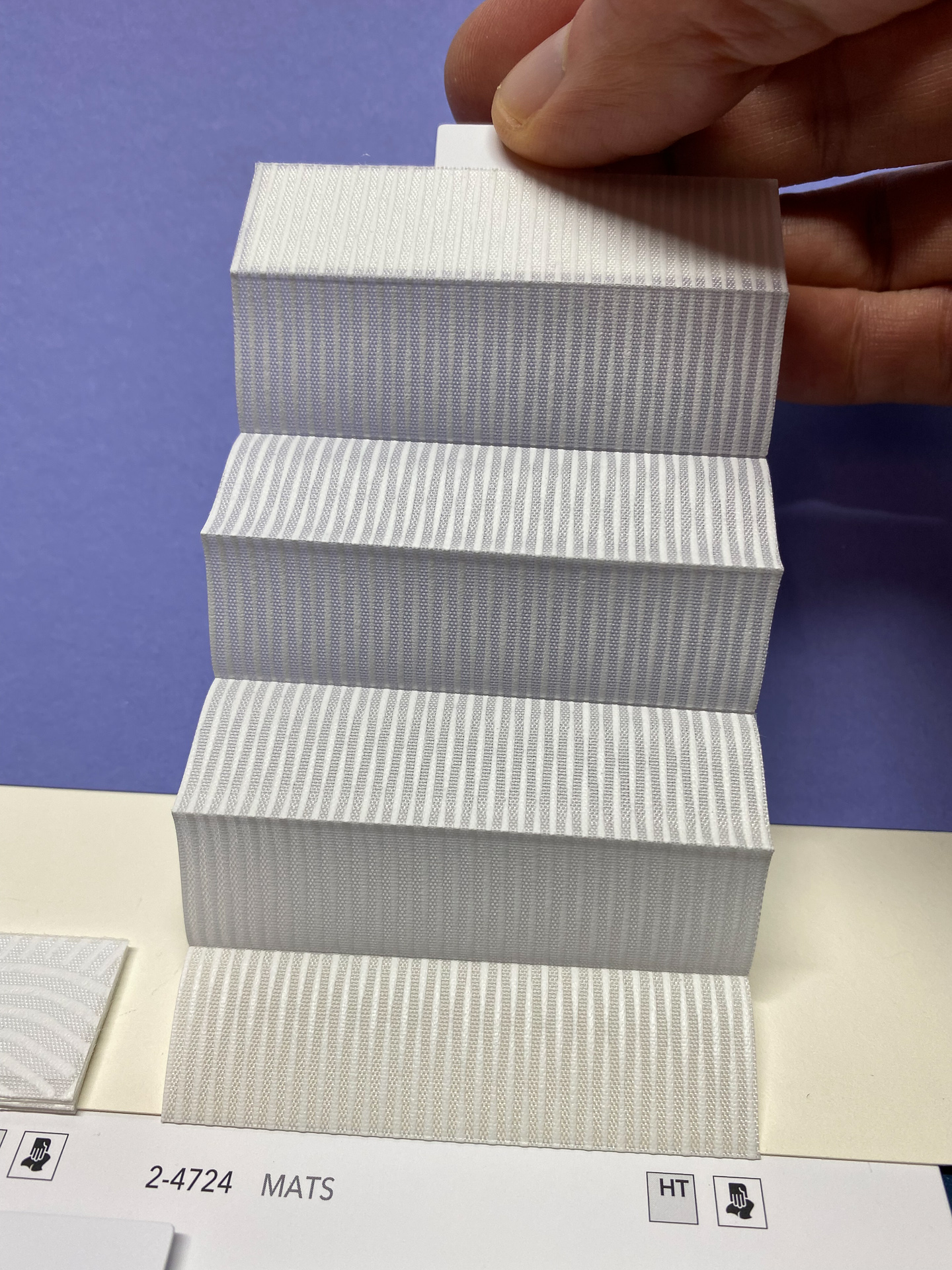 MHZ Plissee Stoff Muster aus der Farbkarte "3 white classics" | Material: 100 % PES