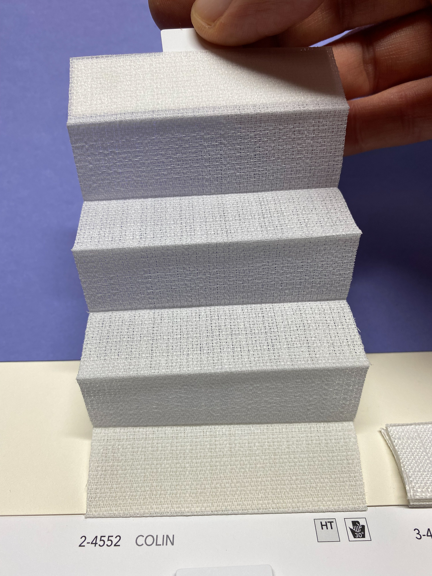 MHZ Plissee Stoff Muster aus der Farbkarte "4 white classics" | Material: 100 % PES