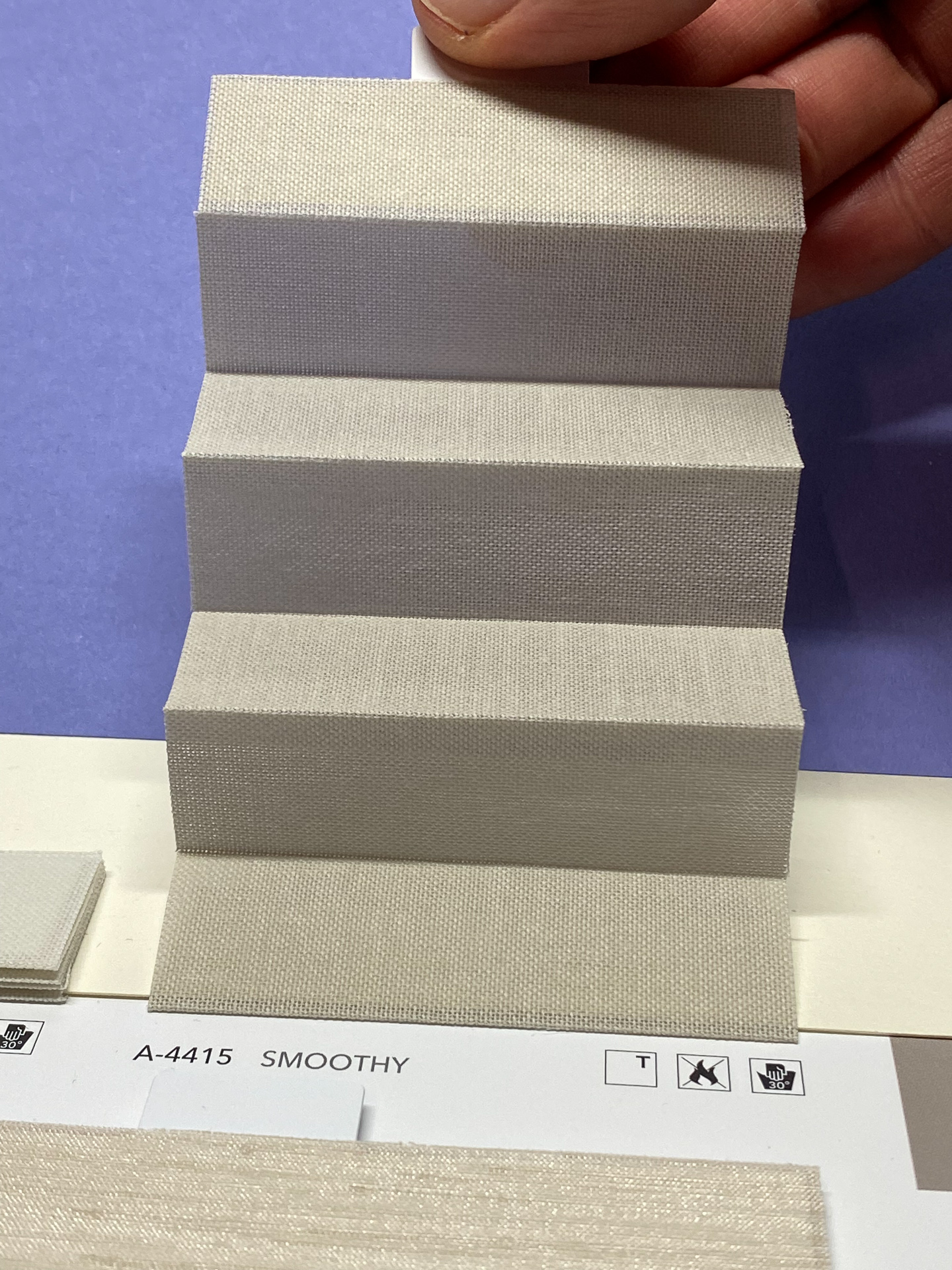 MHZ Plissee Stoff Muster aus der Farbkarte "6 Colors of EARTH" | Material: 100 % PES