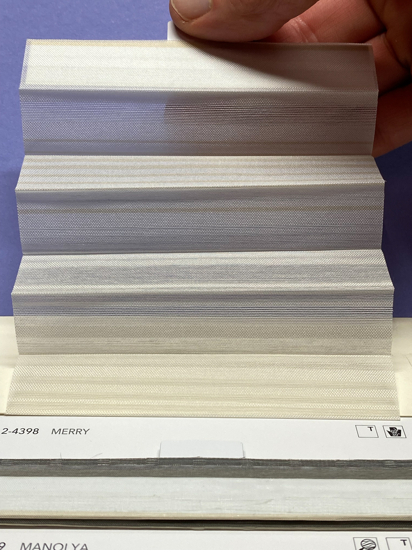 MHZ Plissee Stoff Muster aus der Farbkarte "6 Colors of EARTH" | Material: 100 % PES