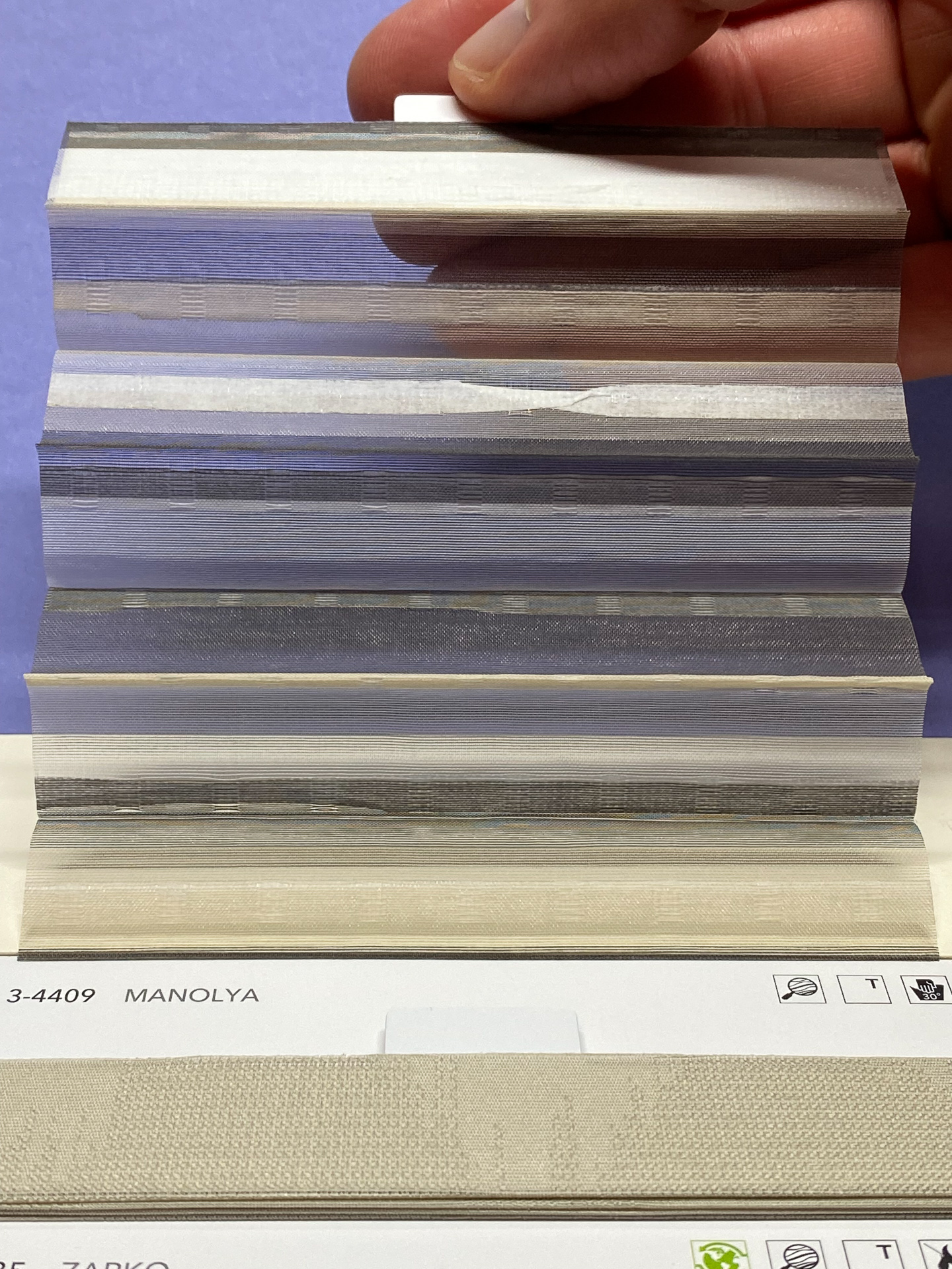 MHZ Plissee Stoff Muster aus der Farbkarte "6 Colors of EARTH" | Material: 100 % PES