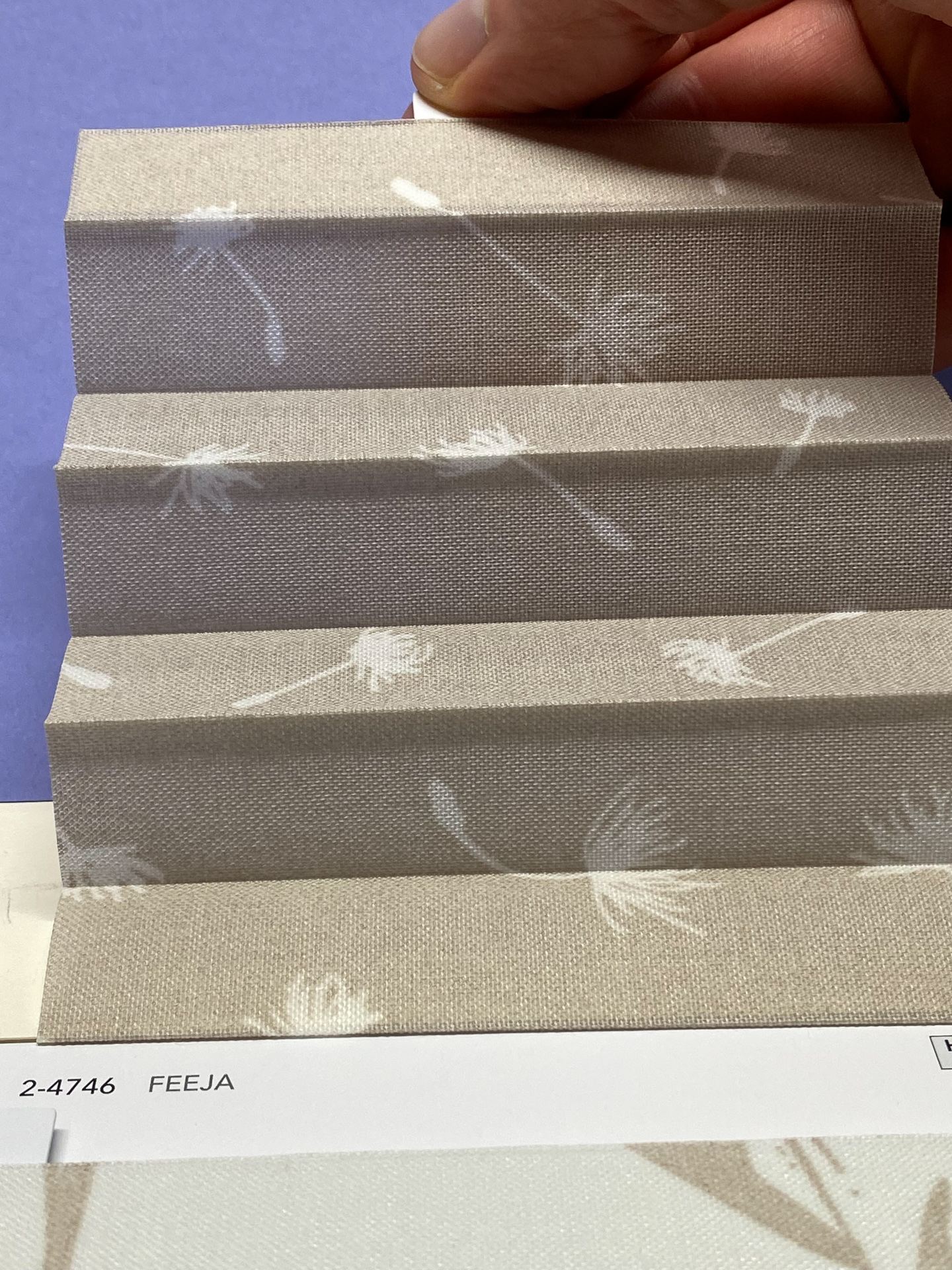 MHZ Plissee Stoff Muster aus der Farbkarte "7 Colors of EARTH" | Material: 100 % PES