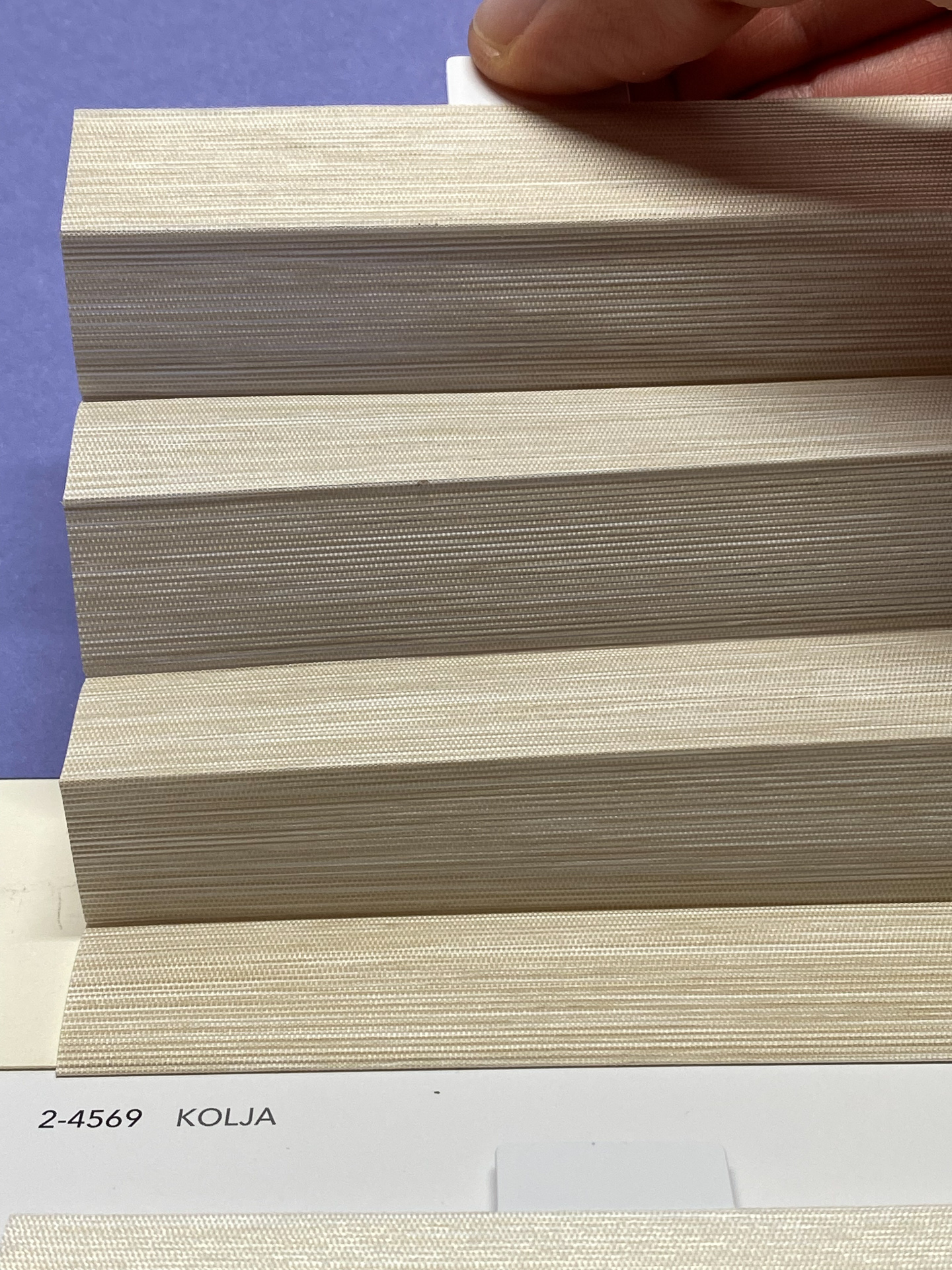 MHZ Plissee Stoff Muster aus der Farbkarte "7 Colors of EARTH" | Material: 100 % PES