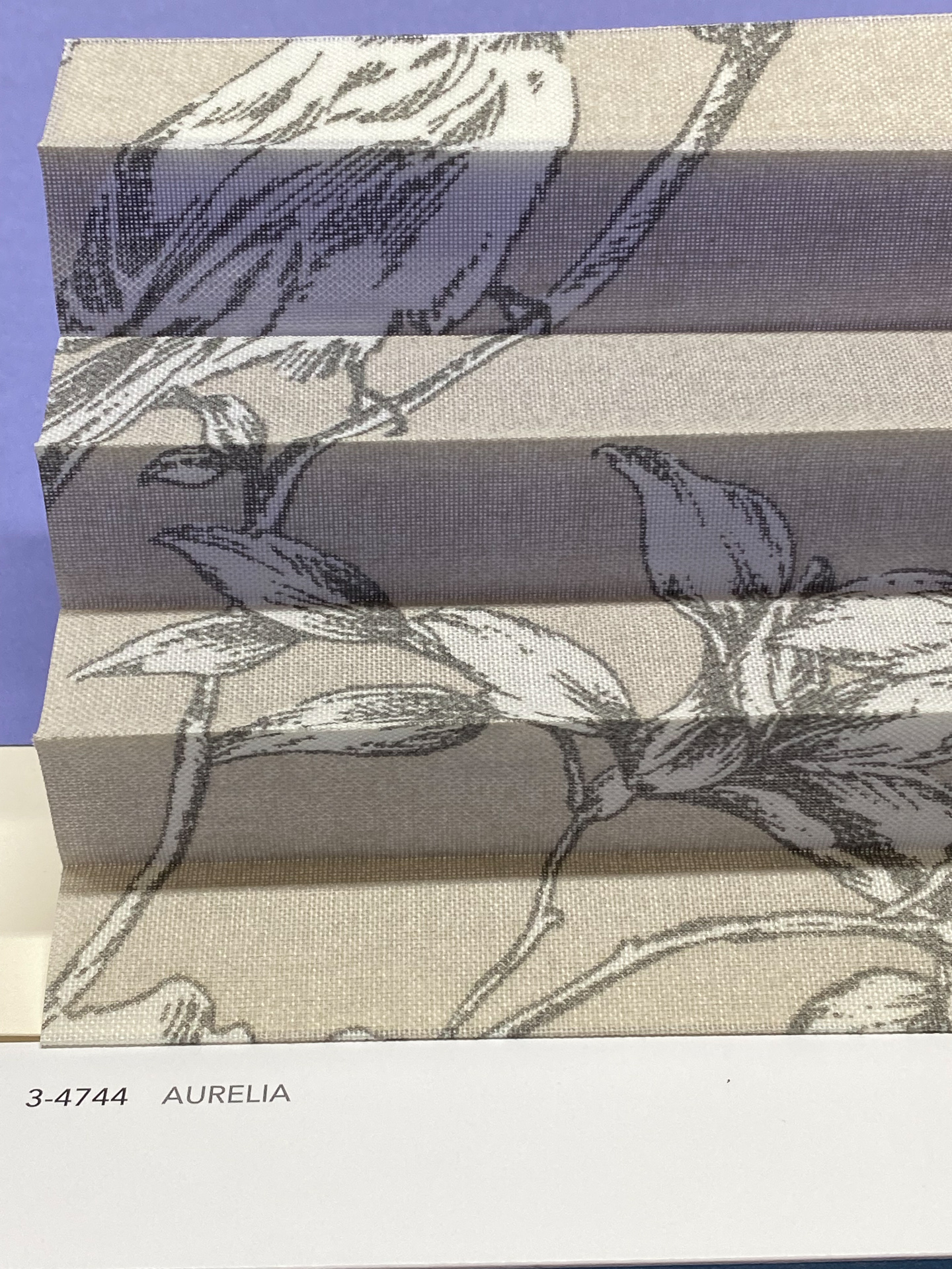 MHZ Plissee Stoff Muster aus der Farbkarte "7 Colors of EARTH" | Material: 80 % RPES / 20 % PES