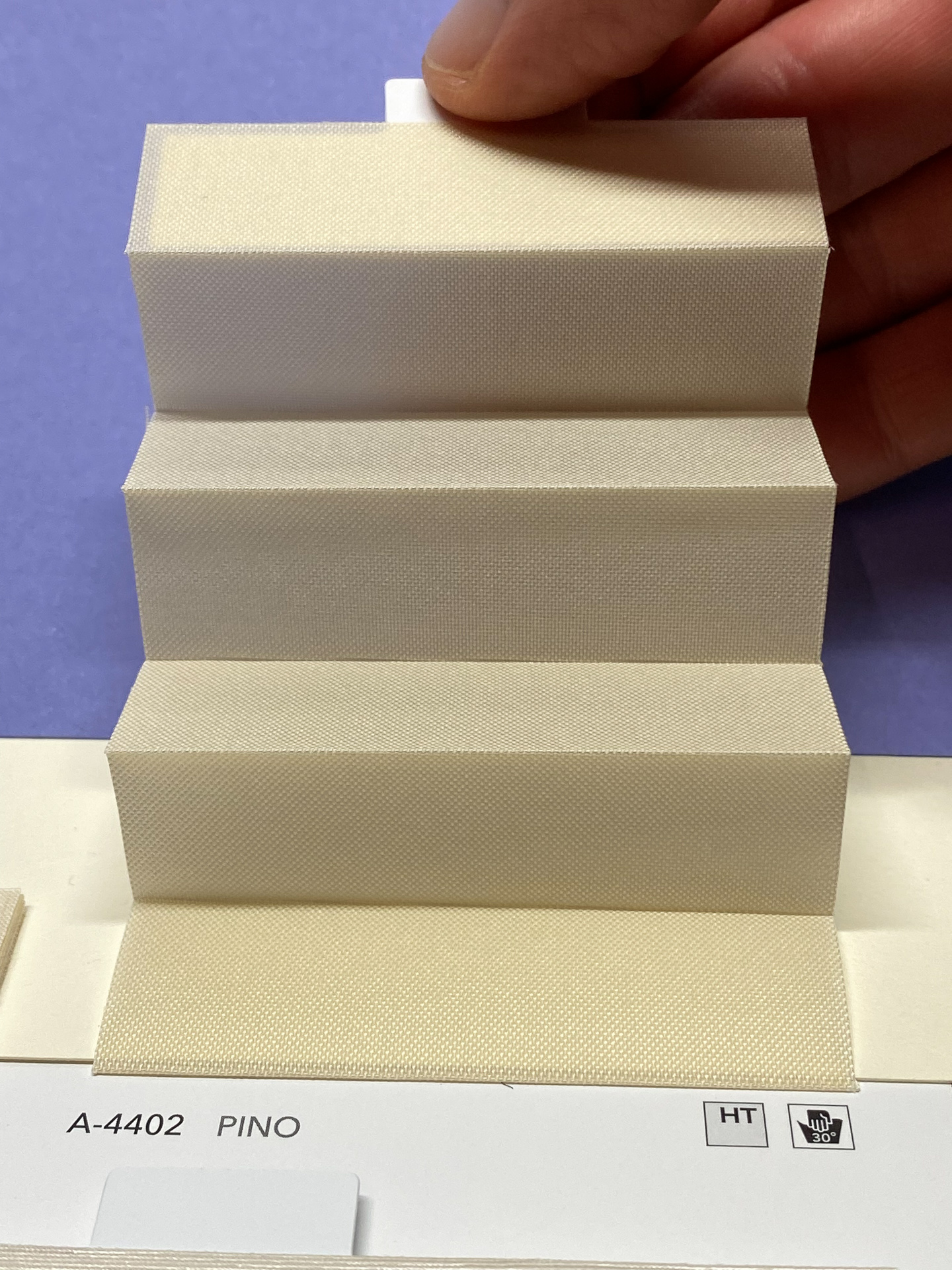 MHZ Plissee Stoff Muster aus der Farbkarte "8 Colors of EARTH" | Material: 100 % PES