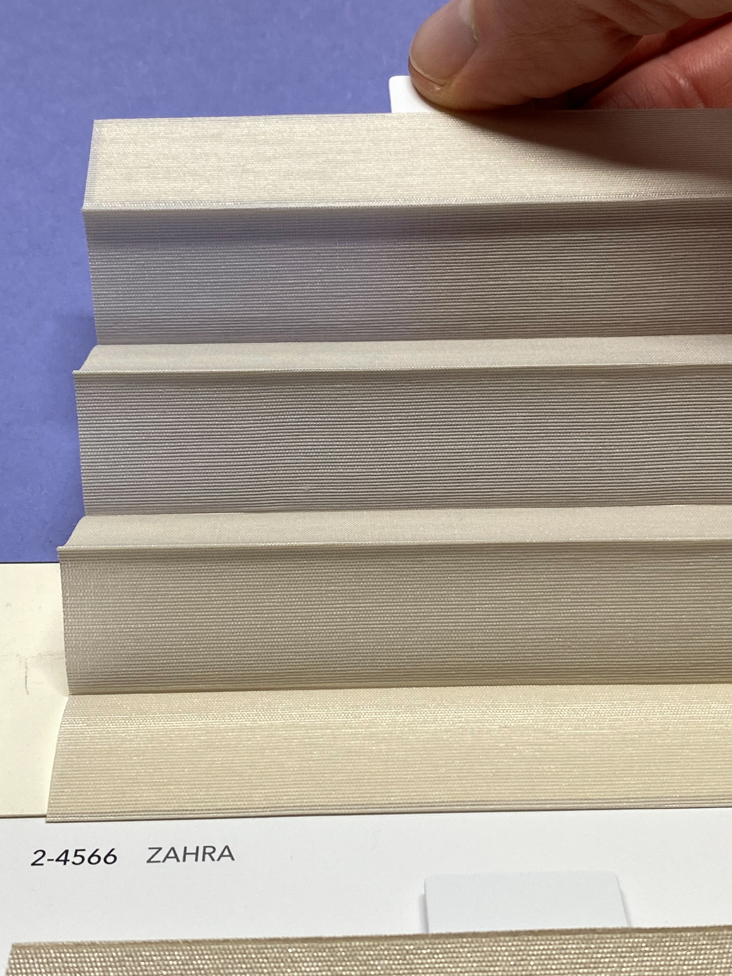 MHZ Plissee Stoff Muster aus der Farbkarte "8 Colors of EARTH" | Material: 100 % PES