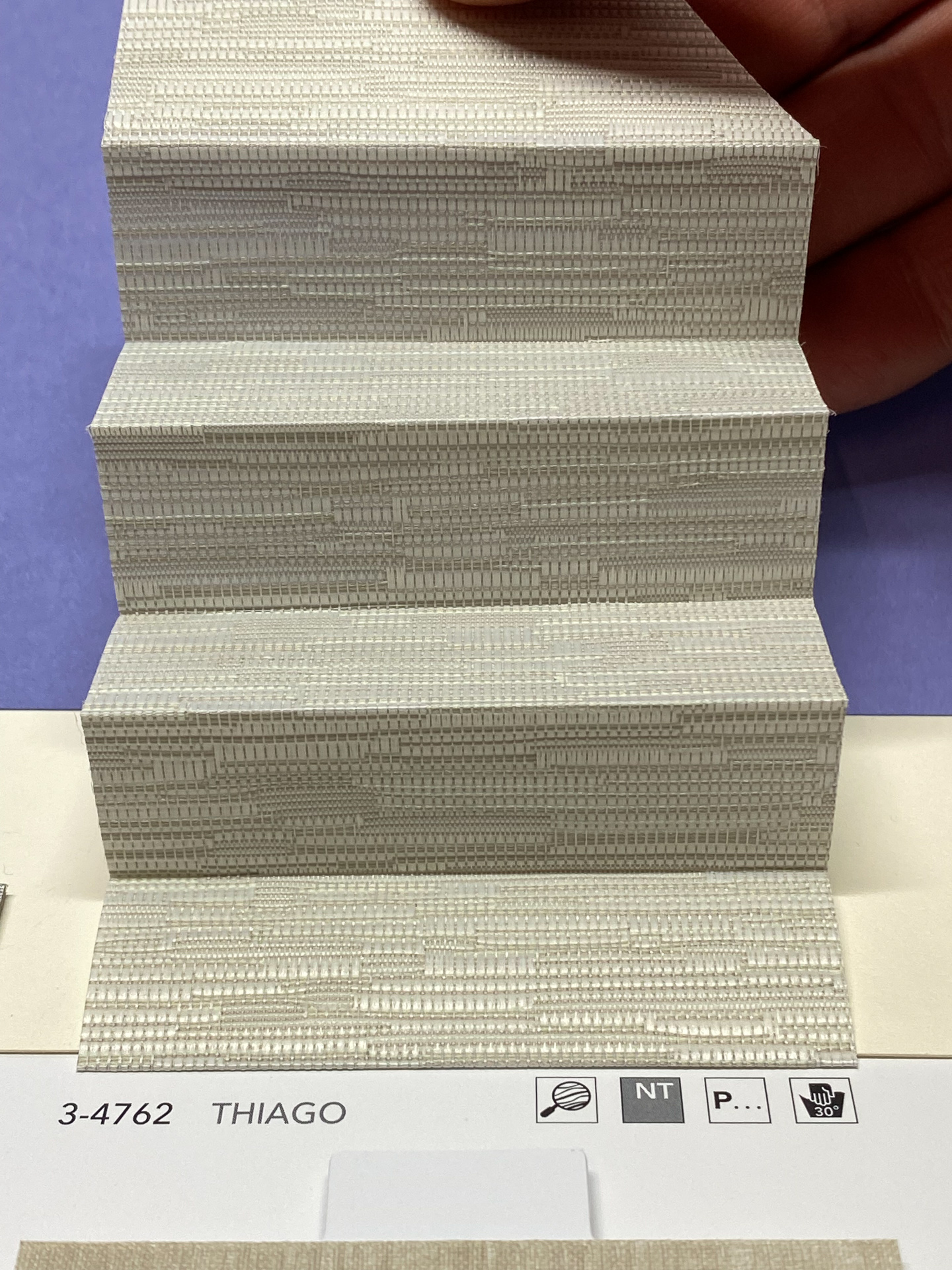 MHZ Plissee Stoff Muster aus der Farbkarte "9 Colors of EARTH" | Material: 100 % PES