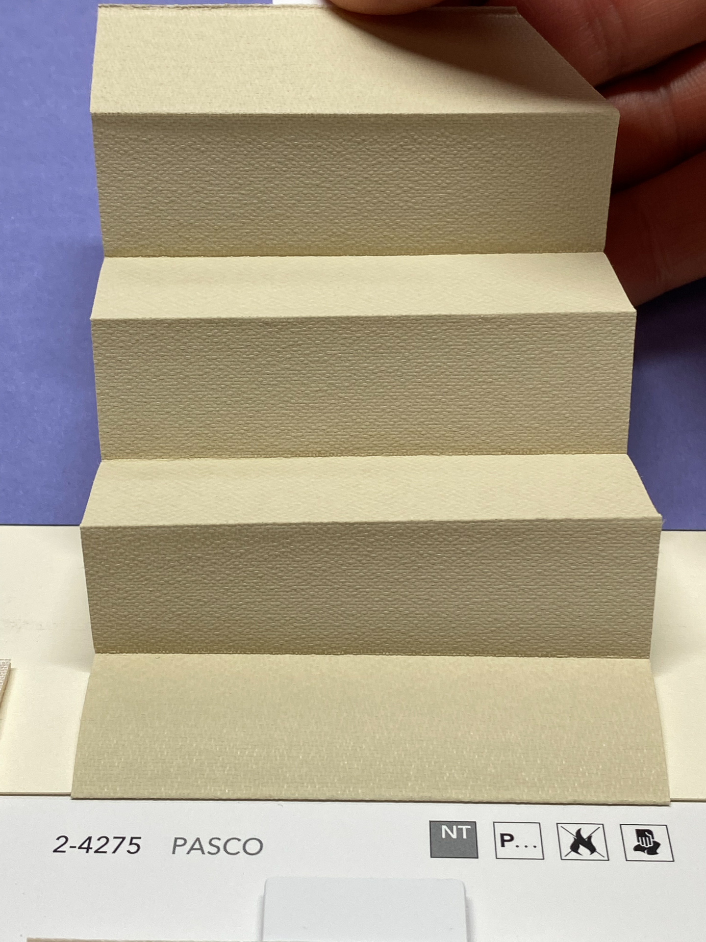 MHZ Plissee Stoff Muster aus der Farbkarte "9 Colors of EARTH" | Material: 100 % PES