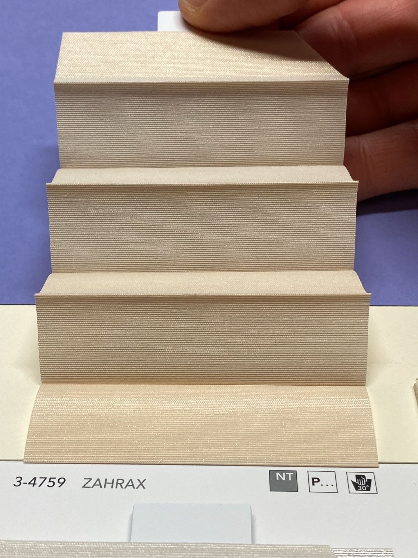 MHZ Plissee Stoff Muster aus der Farbkarte "9 Colors of EARTH" | Material: 100 % PES