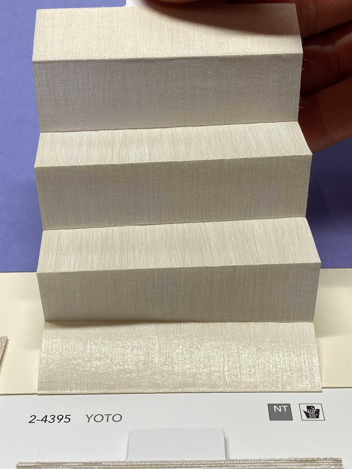 MHZ Plissee Stoff Muster aus der Farbkarte "9 Colors of EARTH" | Material: 100 % PES